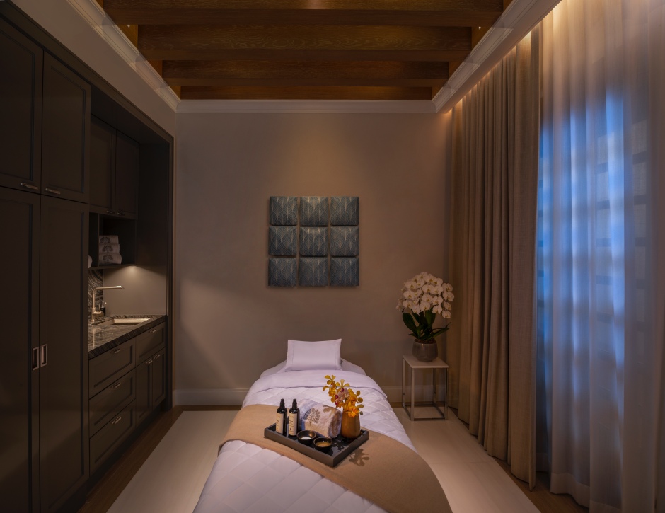 小檔新加坡傳奇「萊佛士酒店」圖3：新加坡萊佛士酒店提供多樣化療程服務，並推出全方位療程（Enlightenment Retreat），開展「慢活」旅行讓旅客調劑身心靈。