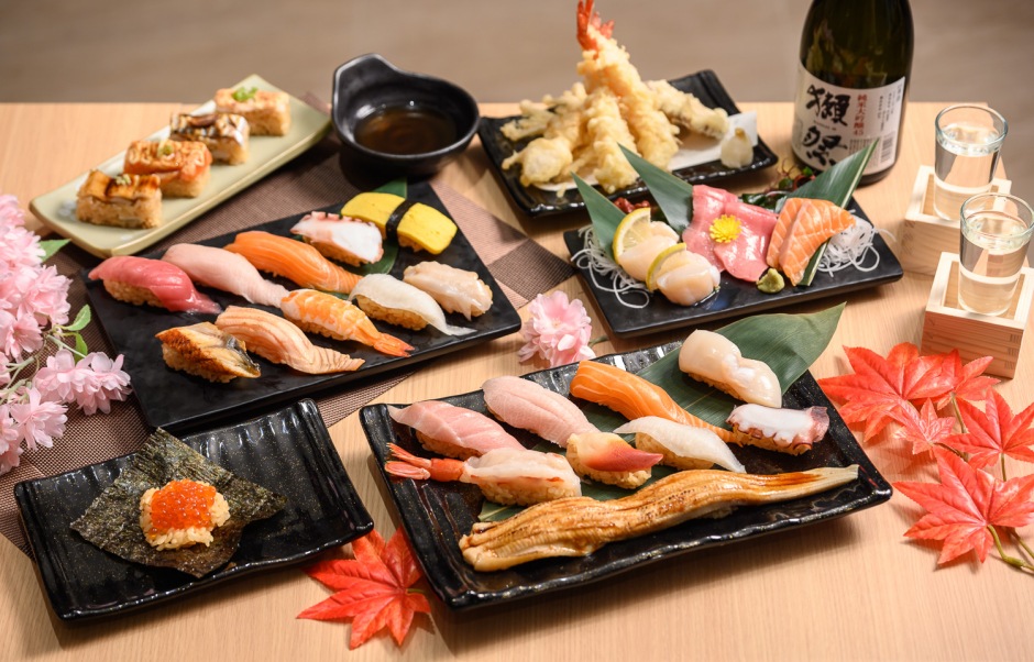 全餐點使用北海道七星米，每日以店內精米機器將糙米碾成白米