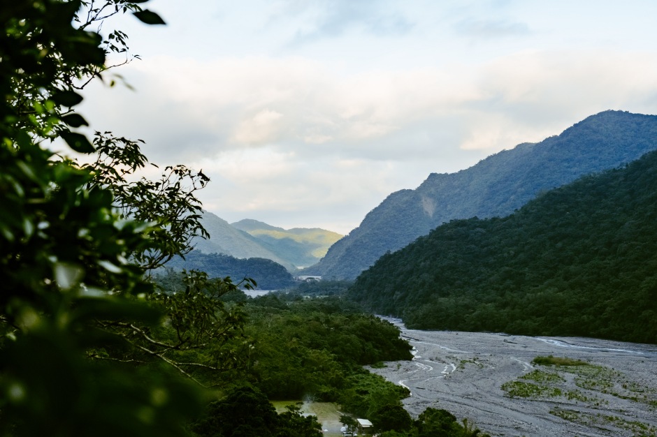 小檔排灣族土坂部落DSCF0954土坂部落位在大竹高溪中游的台地上。