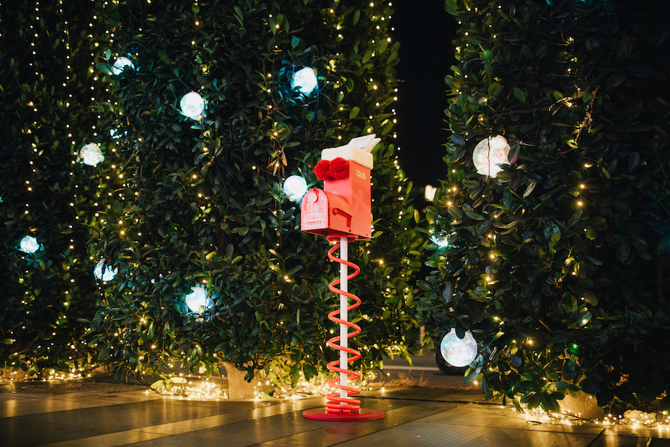 2023 草悟聖誕村 CHRISTMAS:聖誕街區50個明信片索取點為你留下紀念 (圖片來源:草悟系提供) 2023 草悟聖誕村 CHRISTMAS:聖誕街區50個明信片索取點為你留下紀念 (圖片來源:草悟系提供)