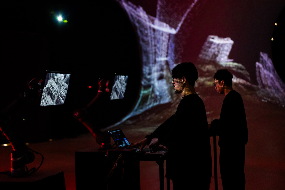 超維度攜手3組藝術家「reCONNECT: 2023 BORDERLESS CANVAS」8