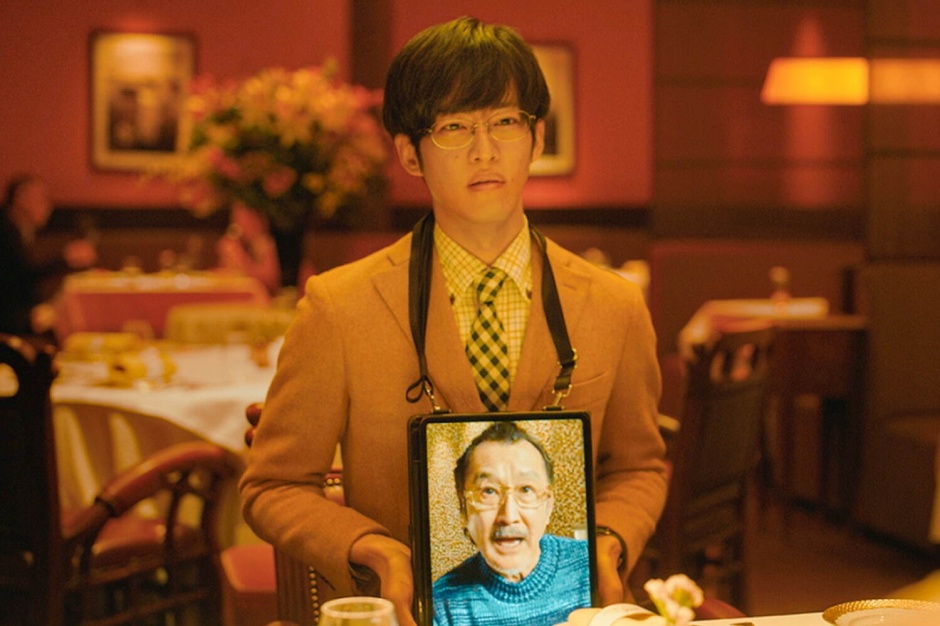 小檔電影《寬鬆世代又怎樣寬鬆世代又怎樣：INTERNATIONAL_新聞稿劇照04_松坂桃李、吉田鋼太郎