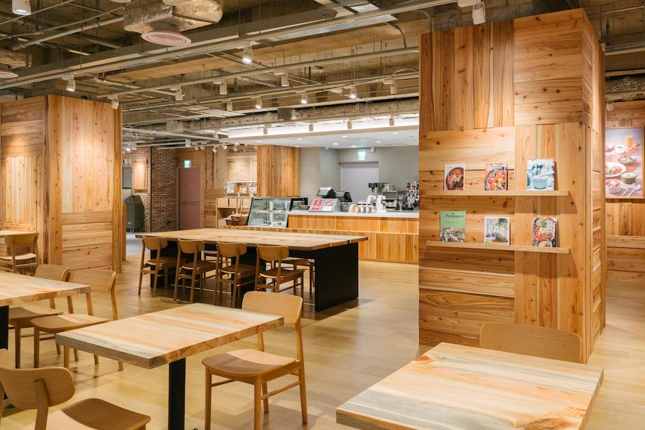 無印良品高雄大立旗艦店餐飲空間(圖片提供:MUJI無印良品) 無印良品高雄大立旗艦店餐飲空間(圖片提供:MUJI無印良品)
