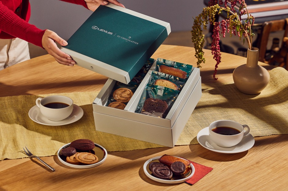 小檔Lexus攜手Yu Chocolatier 畬室 推出限量春節聯名禮盒_情境照_「Lexus x畬室巧克力 聯名禮盒」NTD1,450(1)