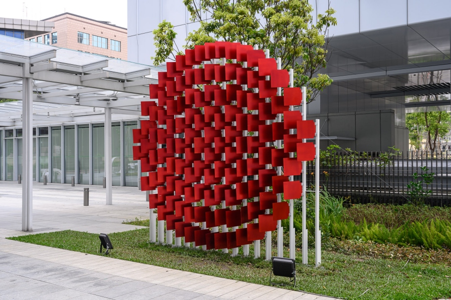 丁建中,《團團》(圖片提供:富邦藝術基金會) 丁建中,《團團》(圖片提供:富邦藝術基金會)