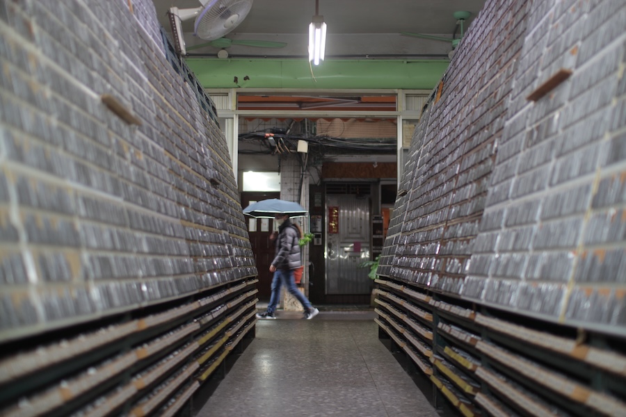 Aesop南西誠品店空間換裝！MLKK Studio以日星鑄字行為靈感設計