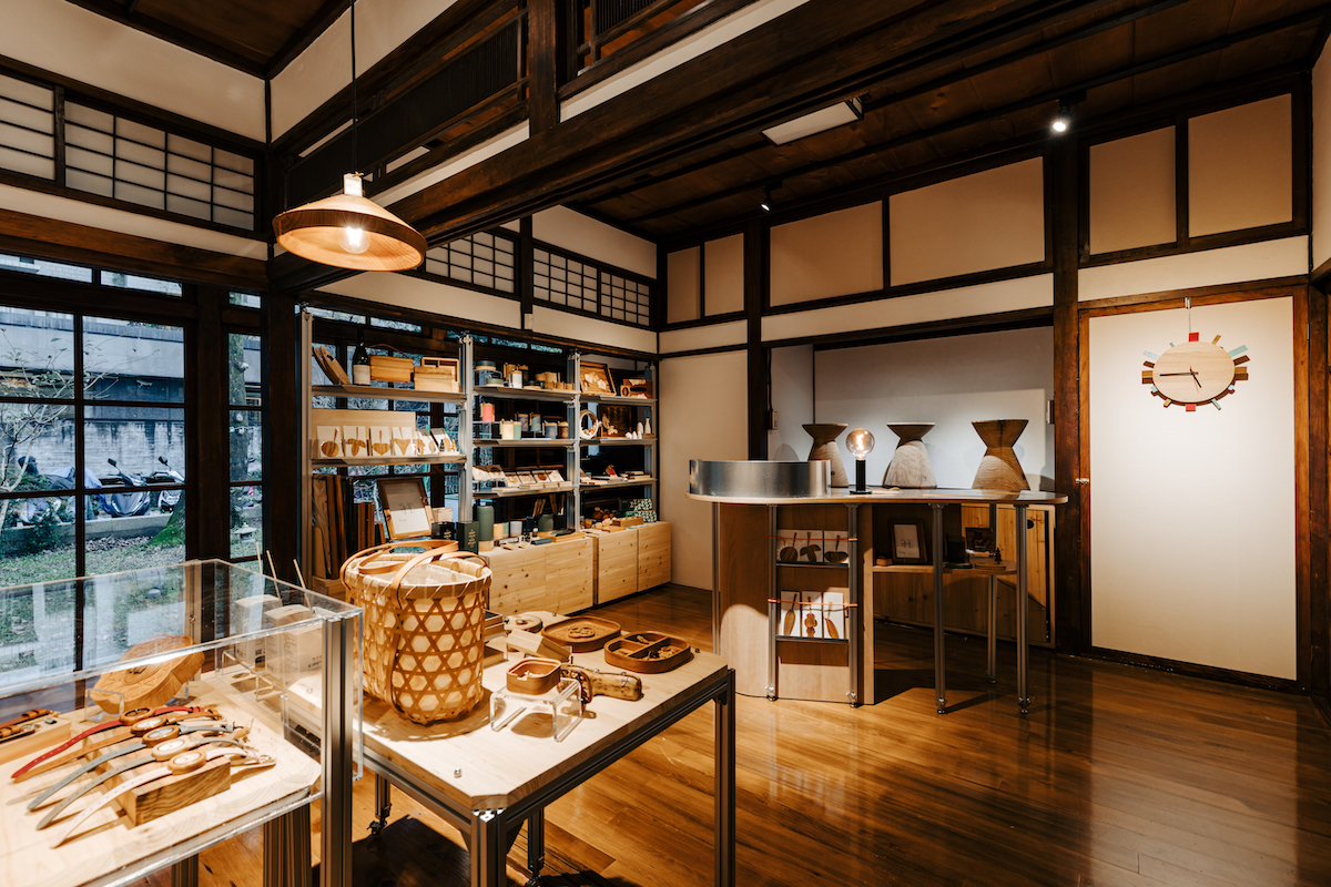日式宿舍群「0km山物所」全面開放!《Woodⁿ 木的N次方》展覽解鎖台灣國產木材的可能性 日式宿舍群「0km山物所」全面開放!《Woodⁿ 木的N次方》展覽解鎖台灣國產木材的可能性
