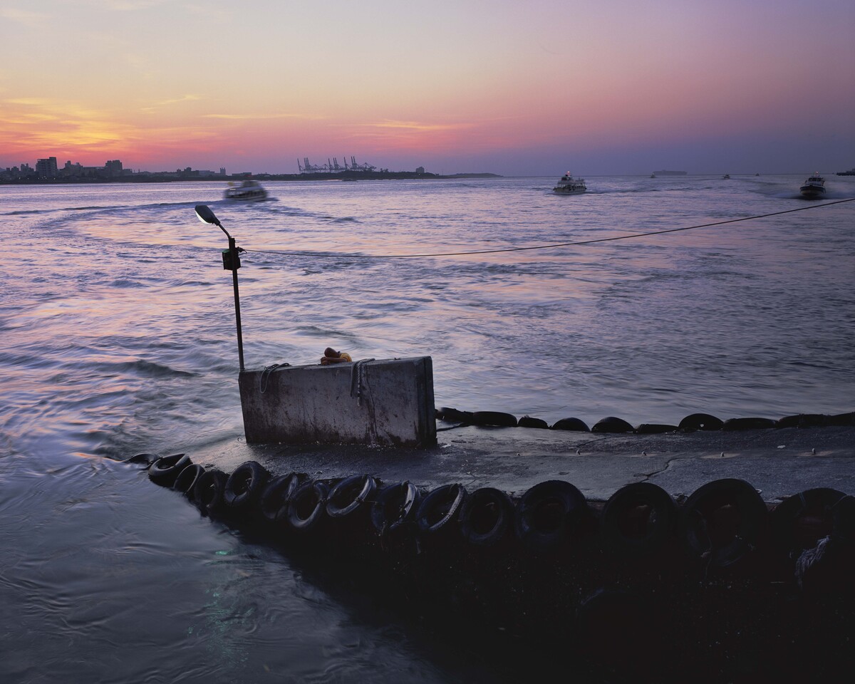 沈昭良「漂流」攝影展在也趣藝廊！從地景切入，探討台灣歷史和命運的十年旅程