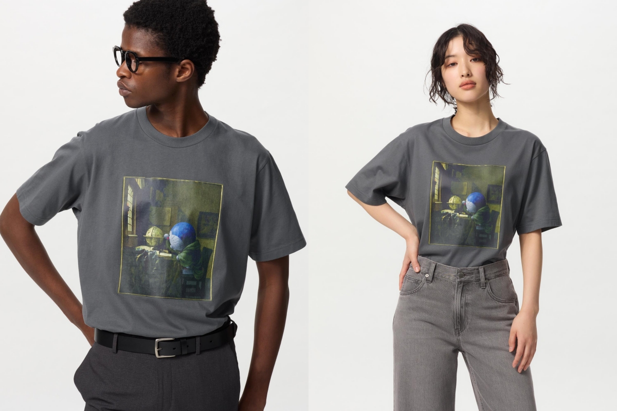 《天文學家》男女適穿 Doraemon meets the Louvre UT 印花T恤(短袖) 售價NT$490 (圖片提供:UNIQLO) 《天文學家》男女適穿 Doraemon meets the Louvre UT 印花T恤(短袖) 售價NT$490 (圖片提供:UNIQLO)
