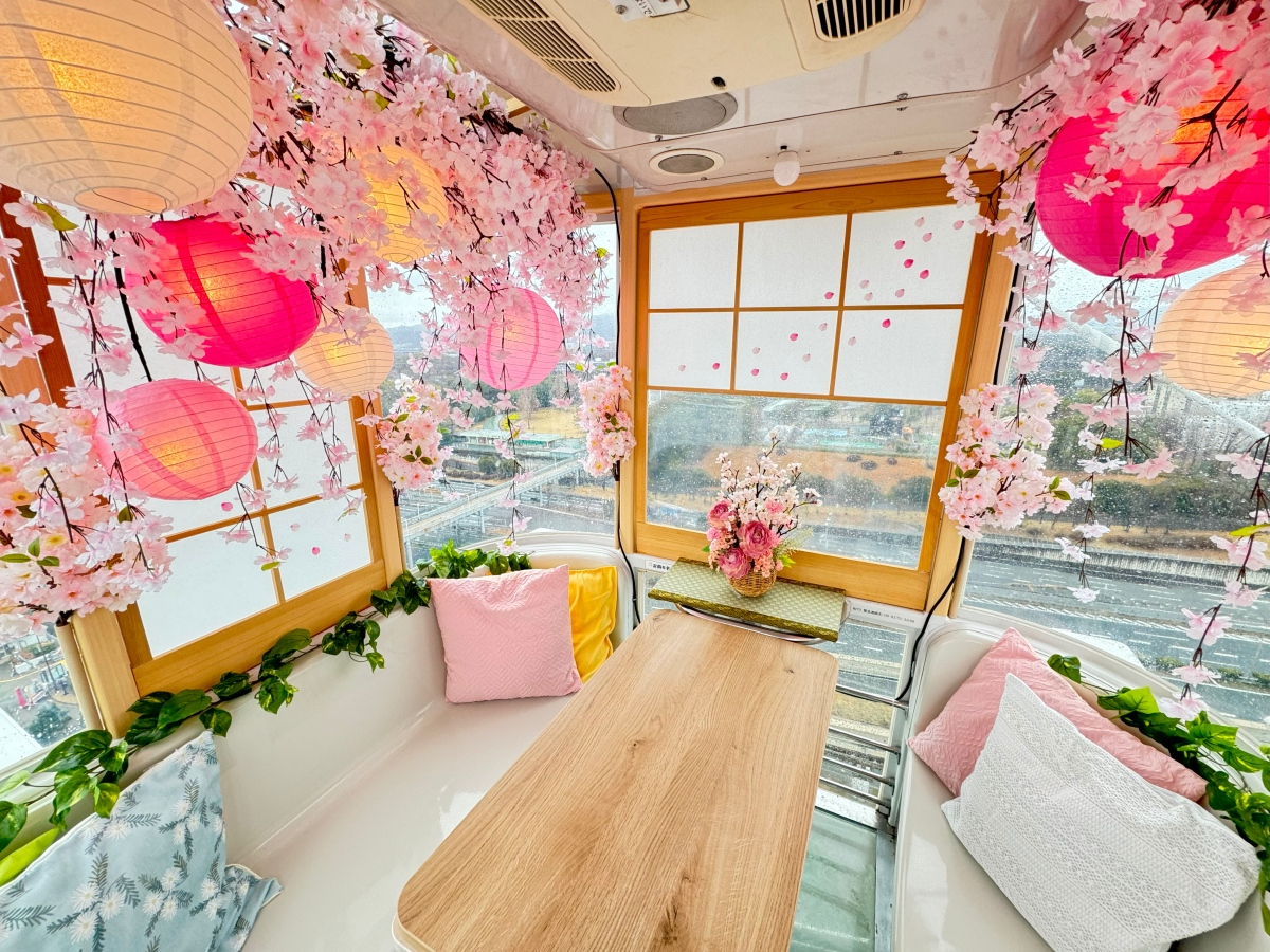 坐落在大阪萬博紀念公園一旁的OSAKA WHEEL,今年推出「櫻花摩天輪」活動。(圖片提供:OSAKA WHEEL) 坐落在大阪萬博紀念公園一旁的OSAKA WHEEL,今年推出「櫻花摩天輪」活動。(圖片提供:OSAKA WHEEL)