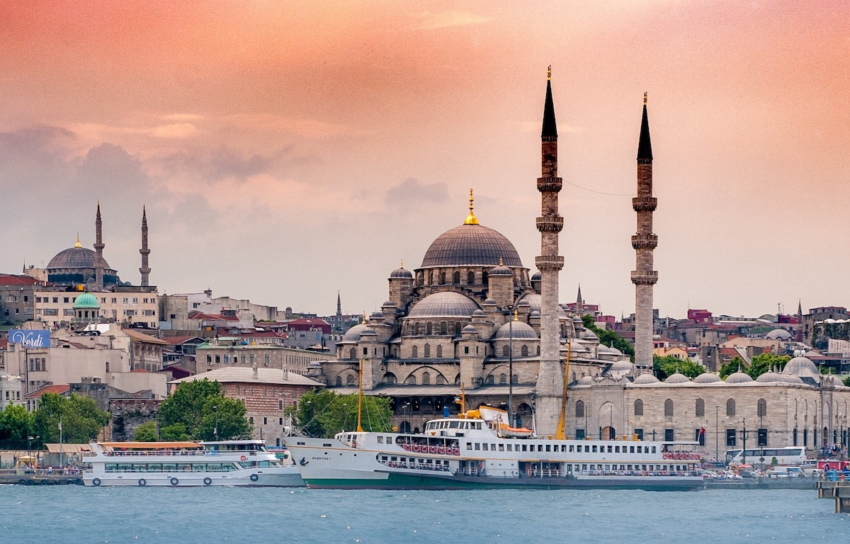 搭火車環遊世界100天：繞世界一圈的奢華鐵道之旅，帶你沿鐵軌探索各地美食與文化