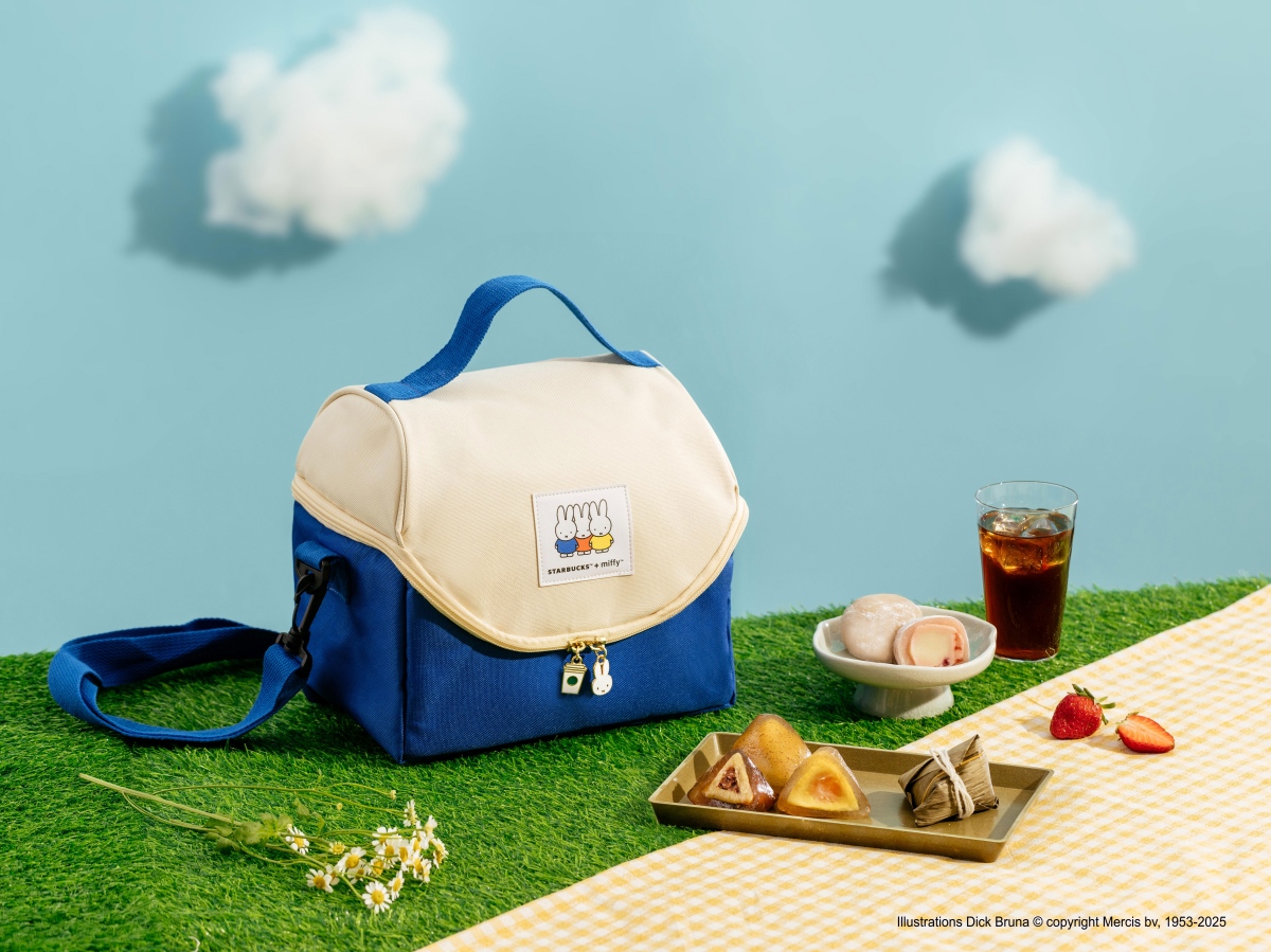 「夏日miffy風格禮盒」售價$980。(圖片提供:星巴克) 「夏日miffy風格禮盒」售價$980。(圖片提供:星巴克)
