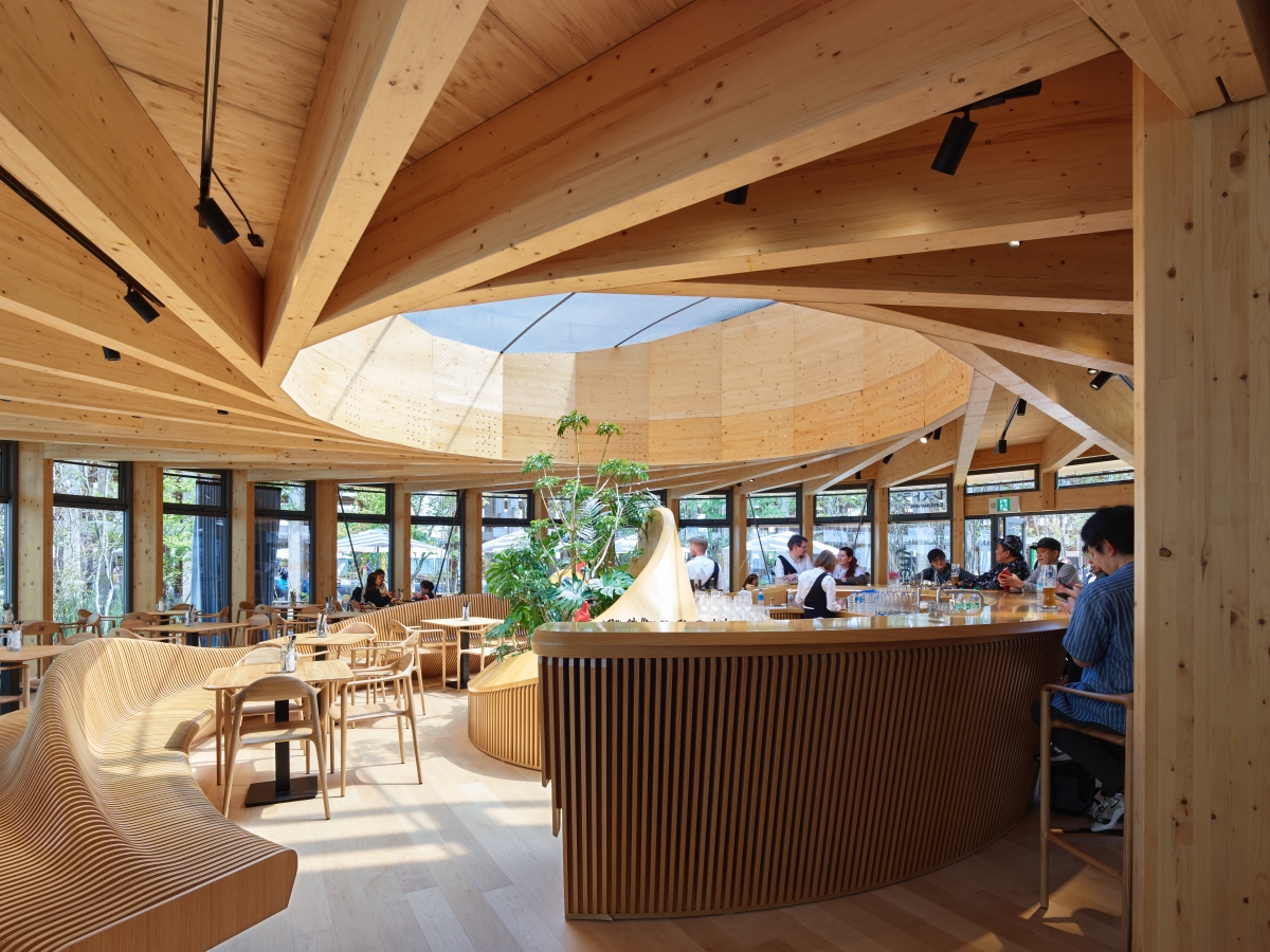德國館餐廳。(攝影:Roland Halbe) 德國館餐廳。(攝影:Roland Halbe)