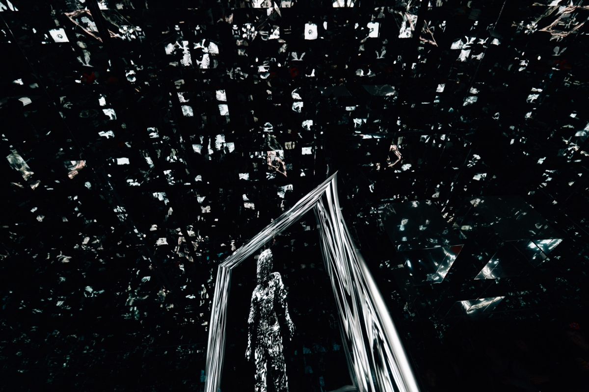 「null²」展覽探討數位分身議題。(攝影:蔡耀徵 © La Vie) 「null²」展覽探討數位分身議題。(攝影:蔡耀徵 © La Vie)