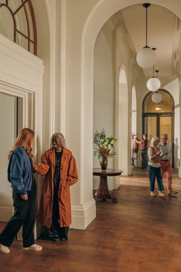 英國國家美術館「好友之家」現已開放!結合奢華餐飲的時髦藝文沙龍,打造會員限定俱樂部 英國國家美術館「好友之家」現已開放!結合奢華餐飲的時髦藝文沙龍,打造會員限定俱樂部