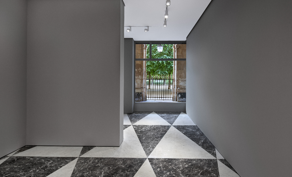 Acne Studios藝廊進駐巴黎皇家宮殿!延續《Acne Paper》文化探索精神 Acne Studios藝廊進駐巴黎皇家宮殿!延續《Acne Paper》文化探索精神