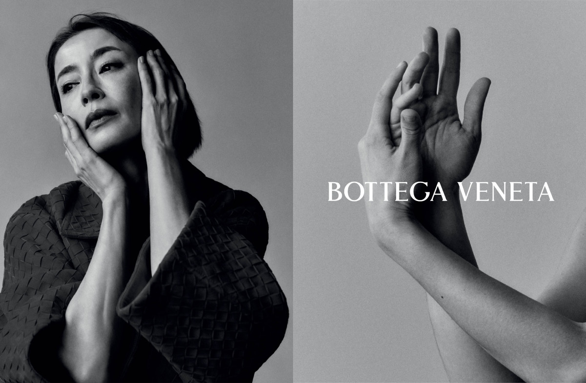 演員宮澤理惠出鏡《Craft is our Language匠藝吾言》形象廣告。(圖片提供:Bottega Veneta) 演員宮澤理惠出鏡《Craft is our Language匠藝吾言》形象廣告。(圖片提供:Bottega Veneta)