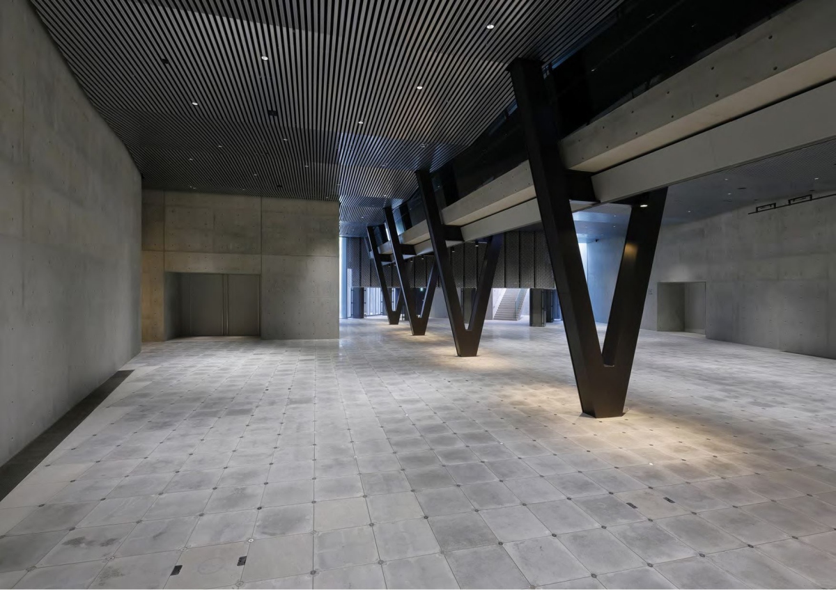 「VS.空間」展覽場域的獨特性,發展出本次對光影和聲音策展的各種想像。(圖片提供:文化部) 「VS.空間」展覽場域的獨特性,發展出本次對光影和聲音策展的各種想像。(圖片提供:文化部)