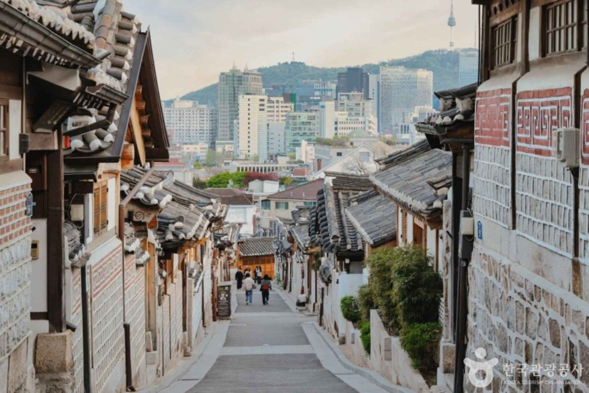 Le Labo首爾北村韓屋實驗室開張！傳統韓屋化身香氛體驗空間，Le Labo Café進駐