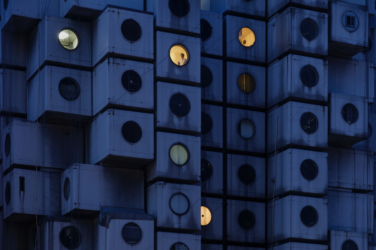 中銀膠囊塔夜晚景致 © Jeremie Souteyrat 中銀膠囊塔夜晚景致 © Jeremie Souteyrat