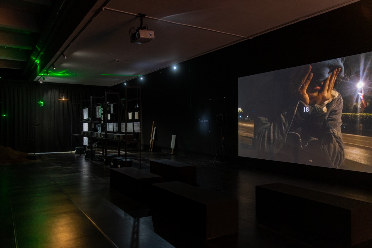 李紫彤個展「力求失真的嗓音」展場圖,2025。(圖片提供:臺北市立美術館) 李紫彤個展「力求失真的嗓音」展場圖,2025。(圖片提供:臺北市立美術館)