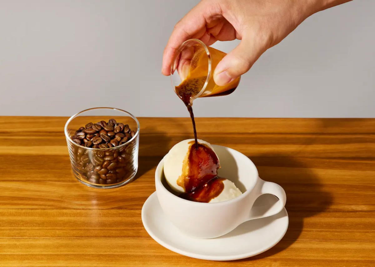 阿法奇朵Affogato 980日圓(圖片來源:Blue Bottle Coffee Japan) 阿法奇朵Affogato 980日圓(圖片來源:Blue Bottle Coffee Japan)