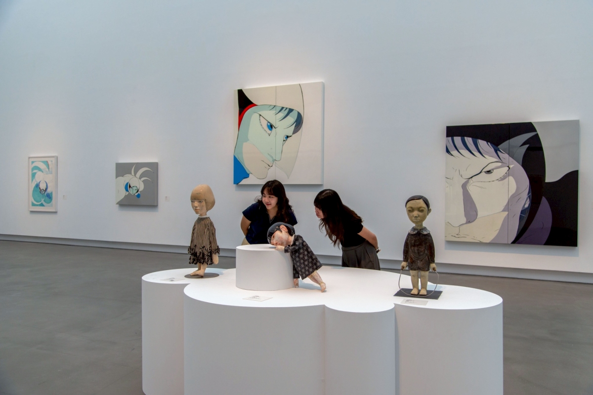 《快樂島-日常的史詩》透過繪畫、雕塑、裝置等多元創作媒材,展開藝術家對記憶、夢境、身體與精神狀態的詩性探索。(圖片提供:高美館) 《快樂島-日常的史詩》透過繪畫、雕塑、裝置等多元創作媒材,展開藝術家對記憶、夢境、身體與精神狀態的詩性探索。(圖片提供:高美館)