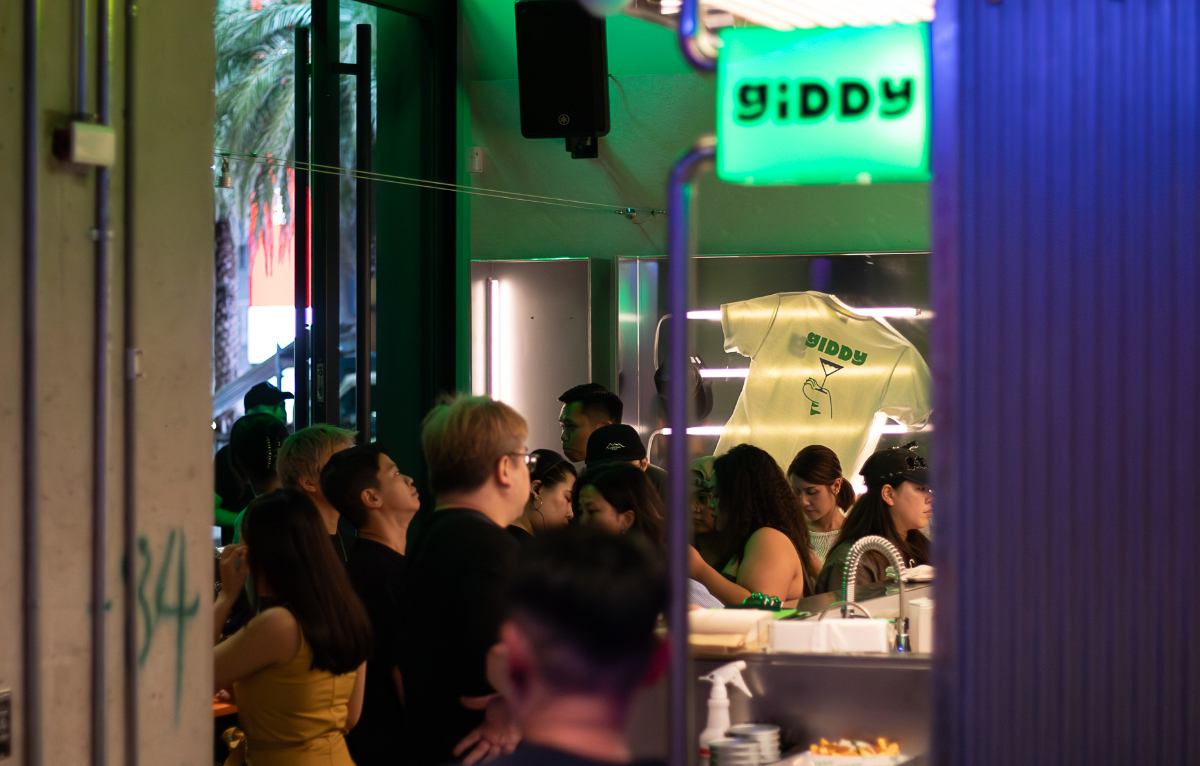 臺南酒吧「GIDDY」由臺虎與T.C.R.C.聯手打造!主打Draft Cocktail與自製沾醬炸物 臺南酒吧「GIDDY」由臺虎與T.C.R.C.聯手打造!主打Draft Cocktail與自製沾醬炸物
