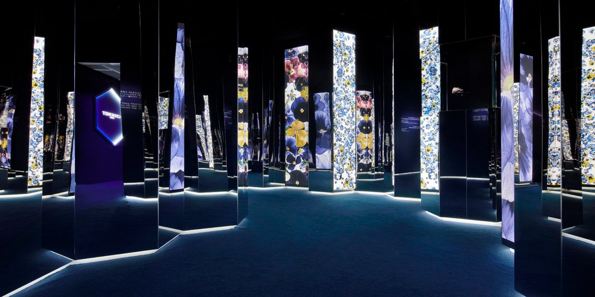 《自然之美的頌歌》展覽現場。(圖片提供:Chaumet) 《自然之美的頌歌》展覽現場。(圖片提供:Chaumet)