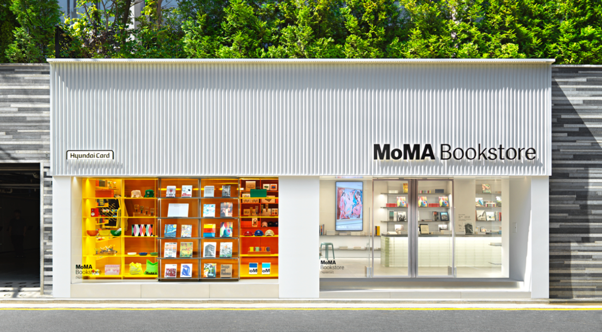 MoMA首家書店登陸首爾,精選藝術、設計、建築領域書籍,販售特色設計商品 MoMA首家書店登陸首爾,精選藝術、設計、建築領域書籍,販售特色設計商品