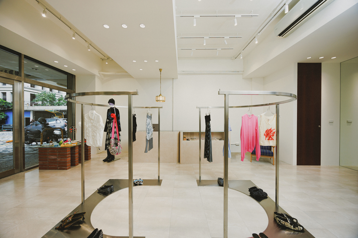 時裝選品店「O83O」板橋開幕!集結小眾時尚品牌、藝術創作展 時裝選品店「O83O」板橋開幕!集結小眾時尚品牌、藝術創作展
