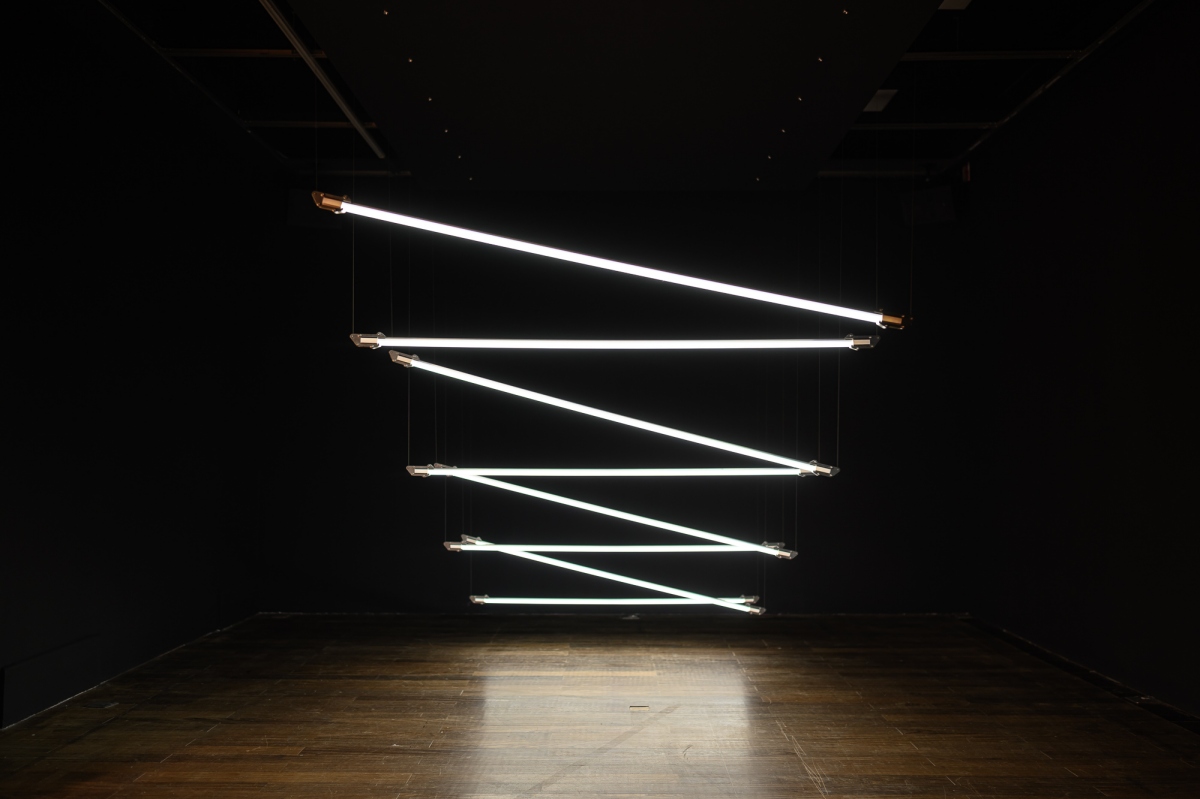 《游泳》(圖片提供:台北當代藝術館,攝影:ANPIS FOTO 王世邦) 《游泳》(圖片提供:台北當代藝術館,攝影:ANPIS FOTO 王世邦)