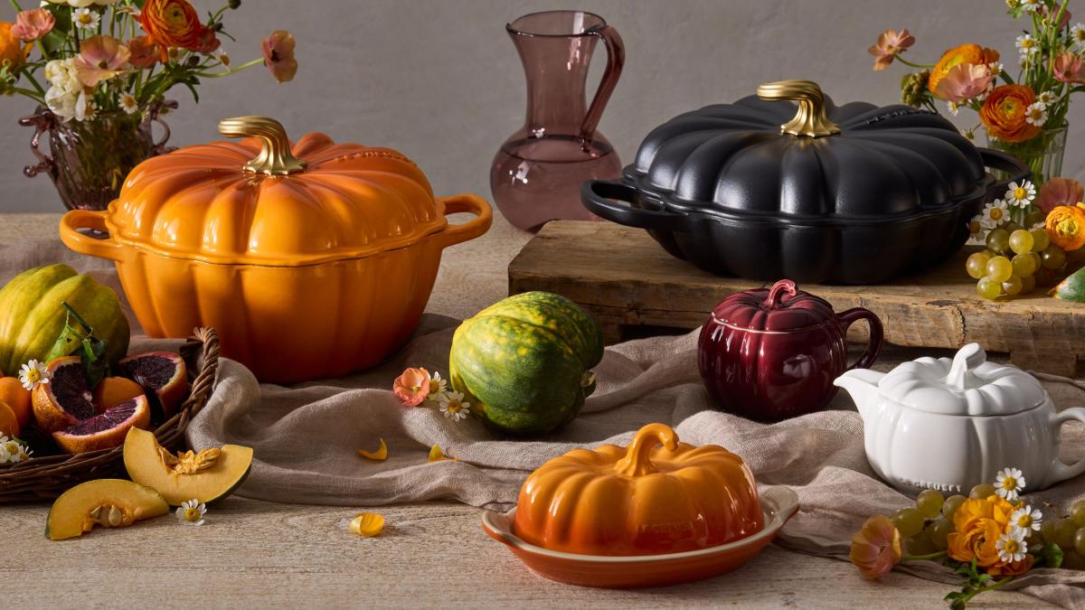 百年工藝的摩登演繹:LE CREUSET 「Modern Heritage」&萬聖限定系列登場,讓南瓜與黑貓點亮秋日餐桌風景 百年工藝的摩登演繹:LE CREUSET 「Modern Heritage」&萬聖限定系列登場,讓南瓜與黑貓點亮秋日餐桌風景