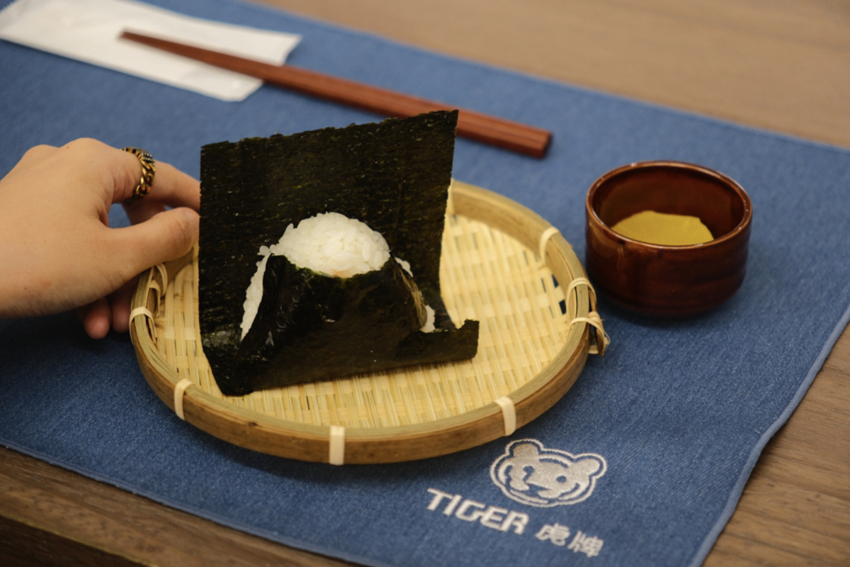 東京70年老字號「淺草宿六飯糰」登台快閃!米其林必比登認證美味 東京70年老字號「淺草宿六飯糰」登台快閃!米其林必比登認證美味