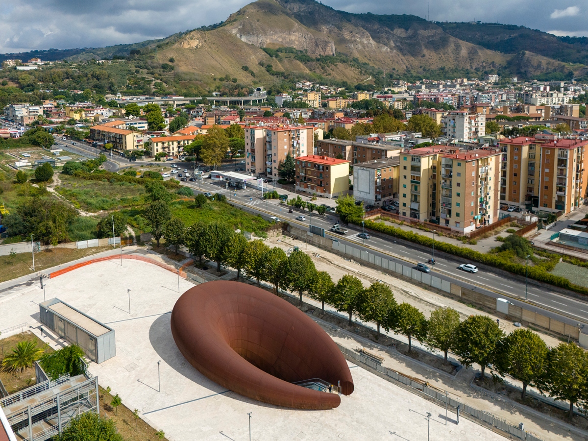 © Anish Kapoor © Anish Kapoor