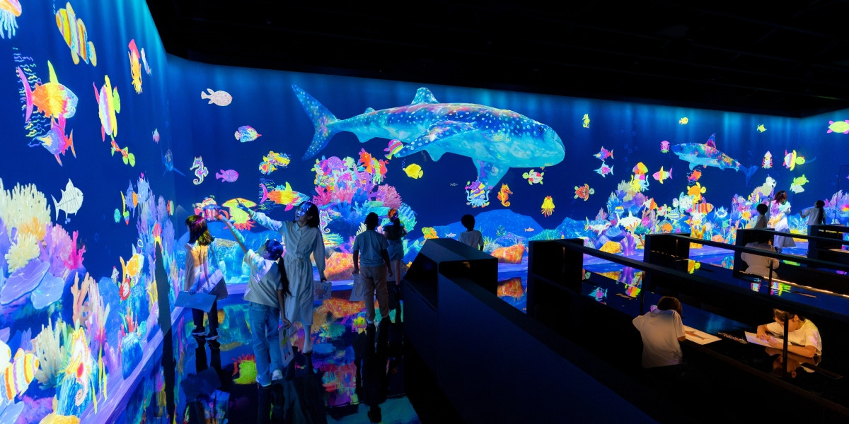 《Sketch Ocean/スケッチオーシャン》。(圖片提供:teamLab Biovortex Kyoto, Kyoto © teamLab) 《Sketch Ocean/スケッチオーシャン》。(圖片提供:teamLab Biovortex Kyoto, Kyoto © teamLab)
