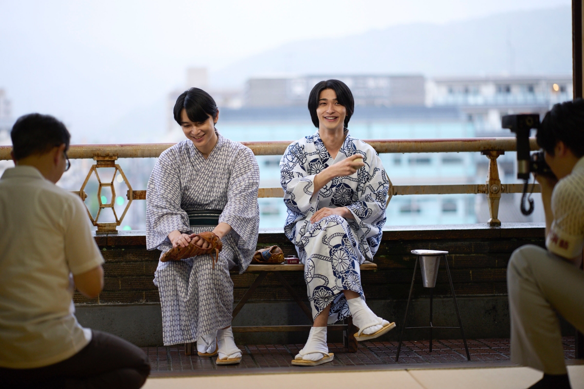 吉澤亮（左）、橫濱流星（右）皆為主演過大河劇的90後演員。（圖片提供：©SHUICHI YOSHIDA/ASP ©2025 