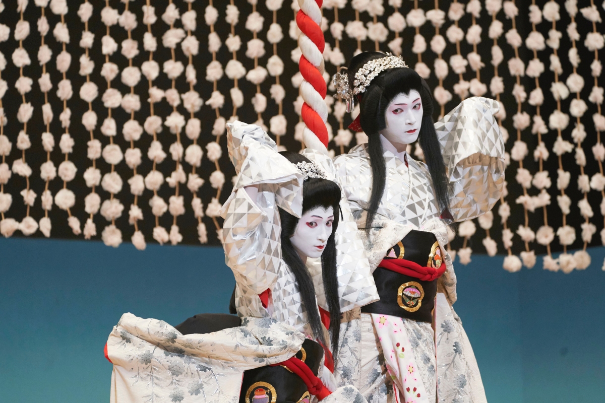 《雙人道成寺》為戀愛少女遭背叛，最後化身為蛇的故事。（圖片提供：©SHUICHI YOSHIDA/ASP ©2025 