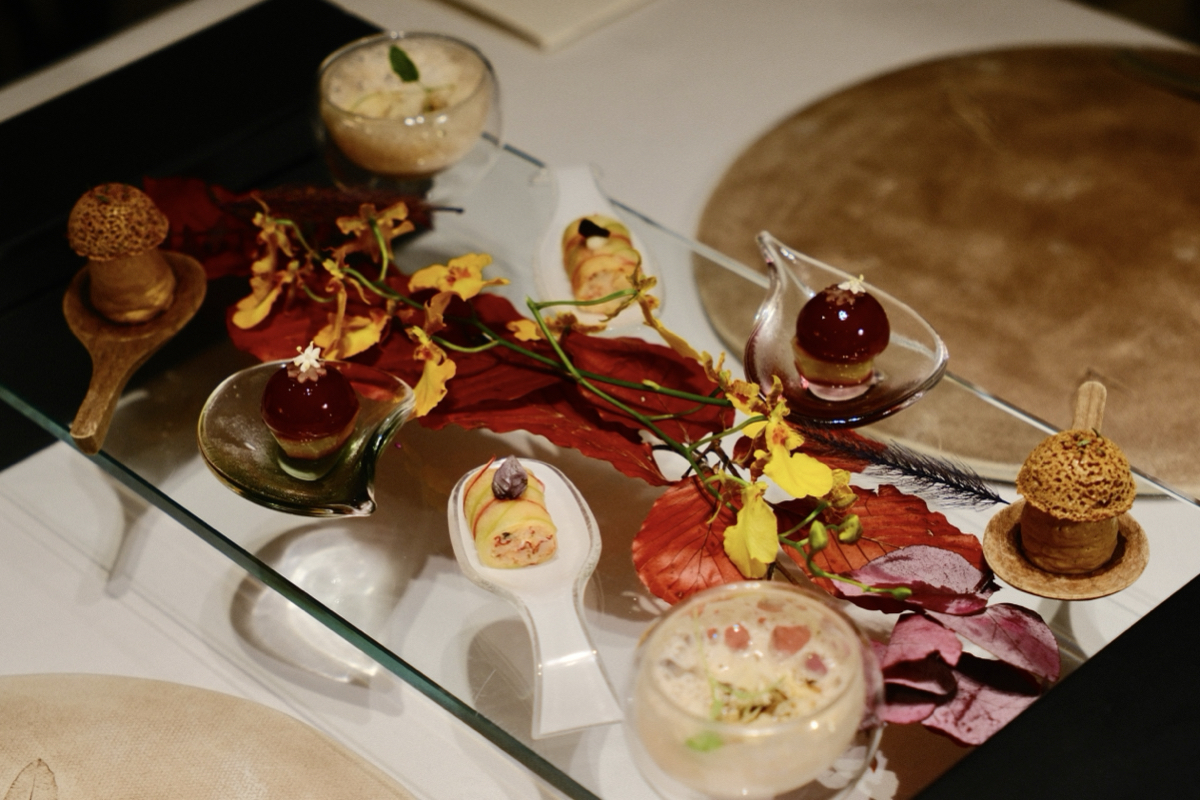 亞都麗緻米其林一星「巴黎廳1930 × 高山英紀」秋季菜單!蔬菜千層、羊鞍、菇澄清湯堆疊秋日氣韻 亞都麗緻米其林一星「巴黎廳1930 × 高山英紀」秋季菜單!蔬菜千層、羊鞍、菇澄清湯堆疊秋日氣韻
