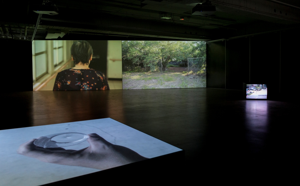 朱駿騰《八月十五》透過裝置建構敘事，描繪因病症喪失記憶與身分。（圖片提供：藝術家）