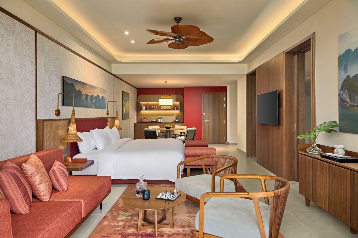 普通套房以紅色為主色系。（圖片提供：悅榕集團）