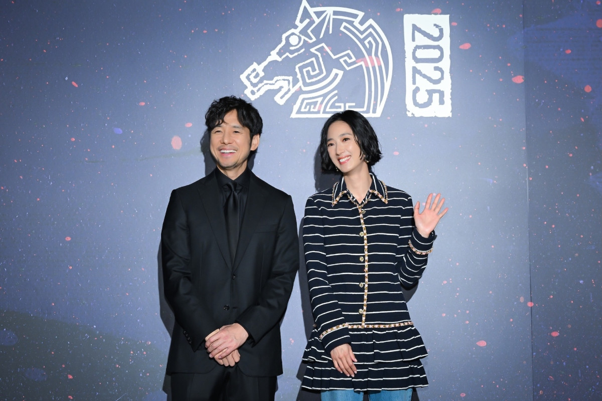 閉幕片《最親愛的陌生人》主演西島秀俊、桂綸鎂繼映後活動後，典禮上將再合體頒獎。（圖片提供：金馬執委會）