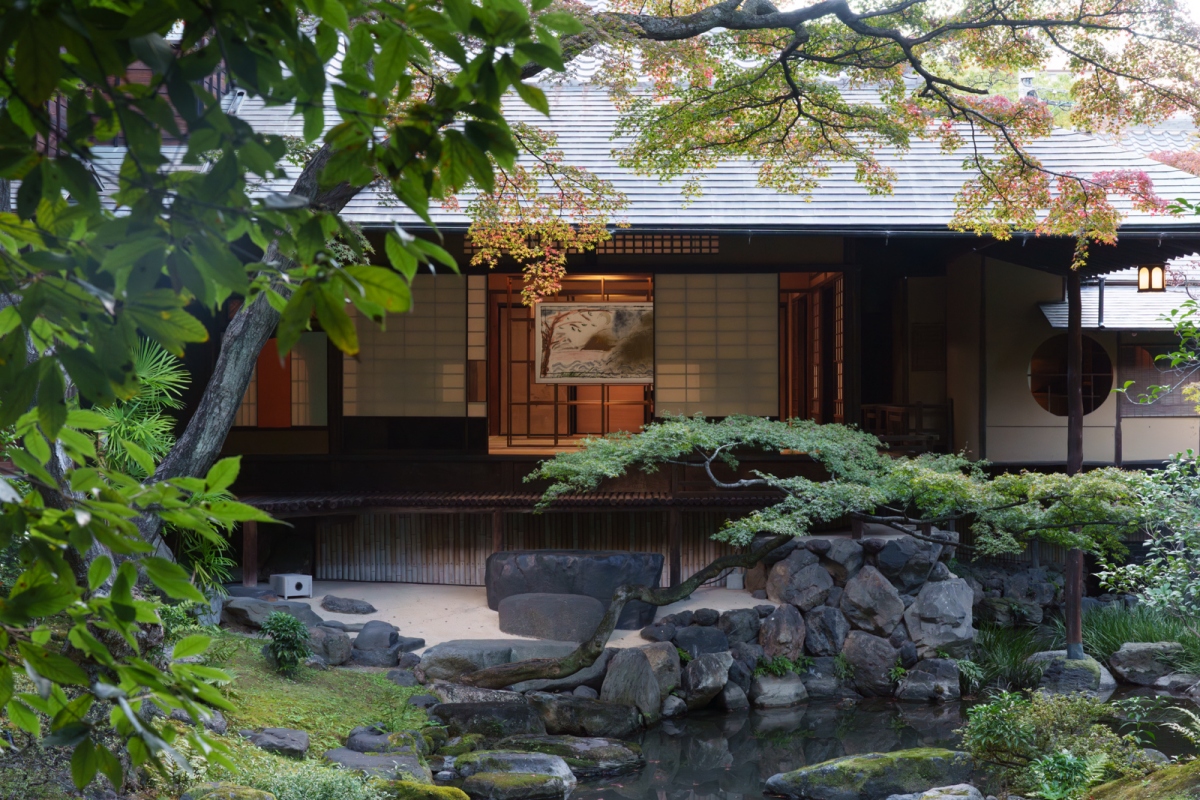 Isabella Ducrot個展《Incongruous》於廣誠院的展出一景。（攝影：Mitsuru Wakabayashi、圖片提供：Courtesy the Artist and Sadie Coles HQ, London）