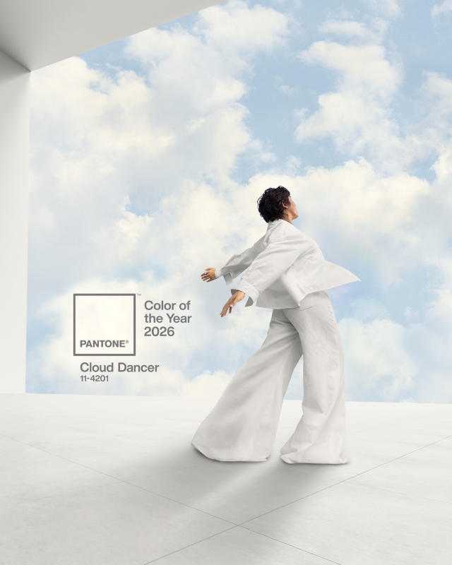 Pantone 2026年度代表色為「Cloud Dancer 雲上舞白」。（圖片來源：Pantone）