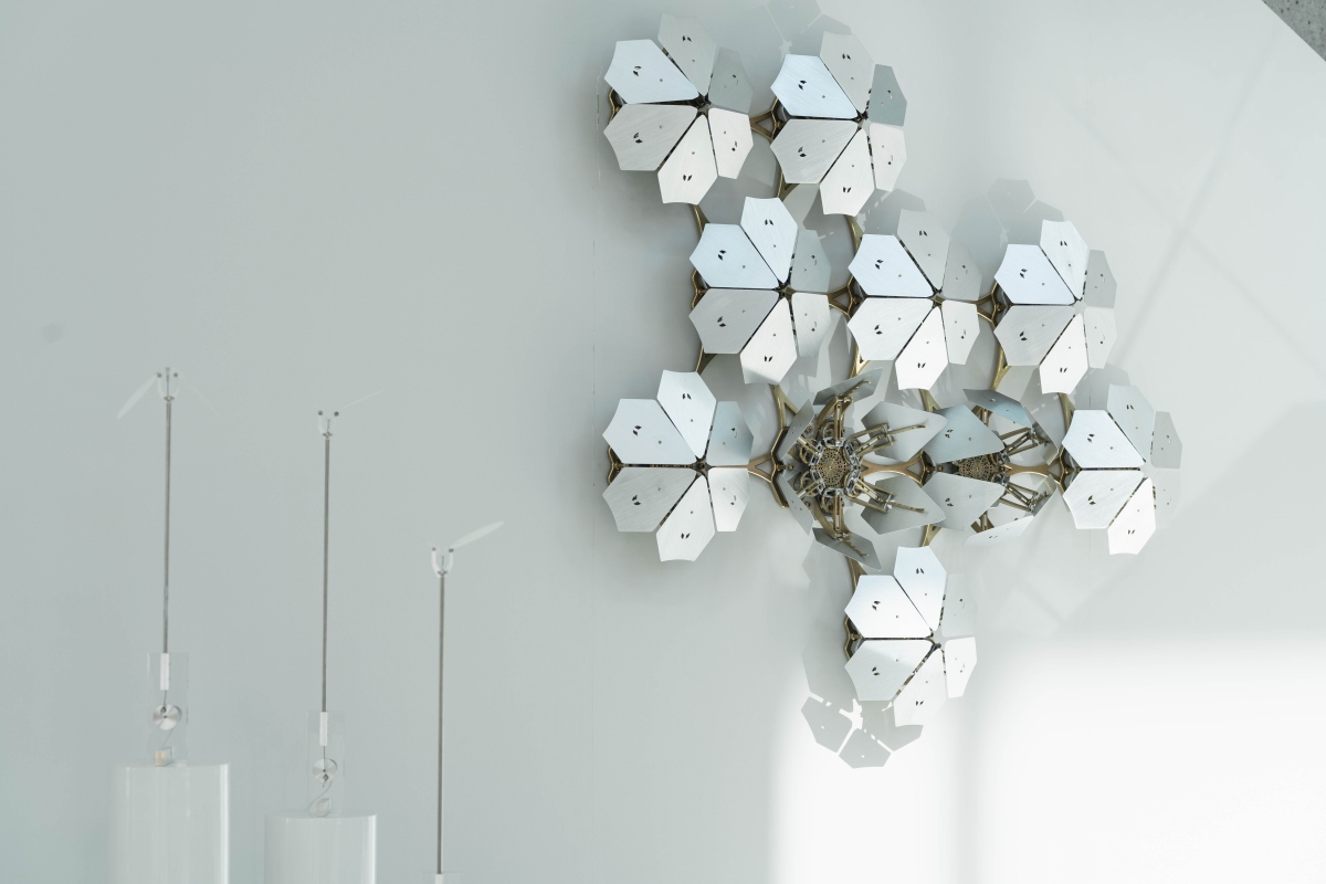 何理互動作品「扉花：生命」（圖片提供：台北101）