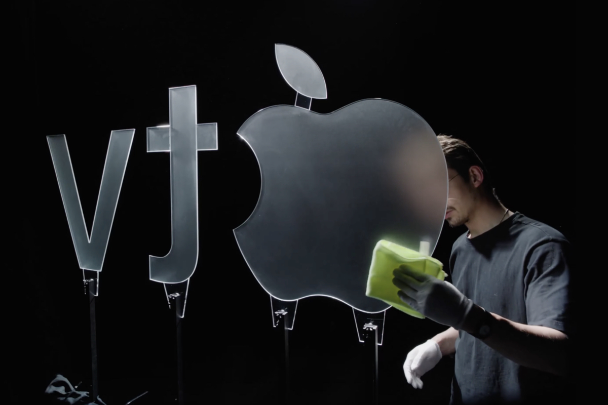 Apple TV全新片頭動畫靠「實景拍攝」煉成！磨砂玻璃、多彩燈光交織成幻彩蘋果