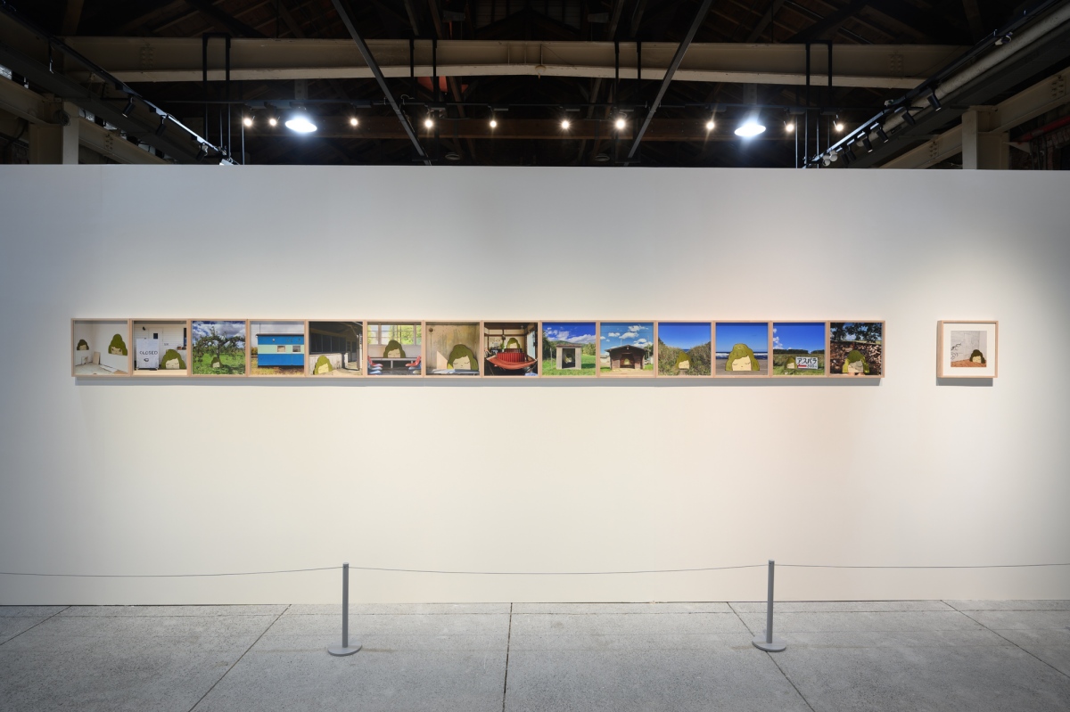 奈良美智攝影展一隅（圖片提供：大鴻藝術BIG ART）