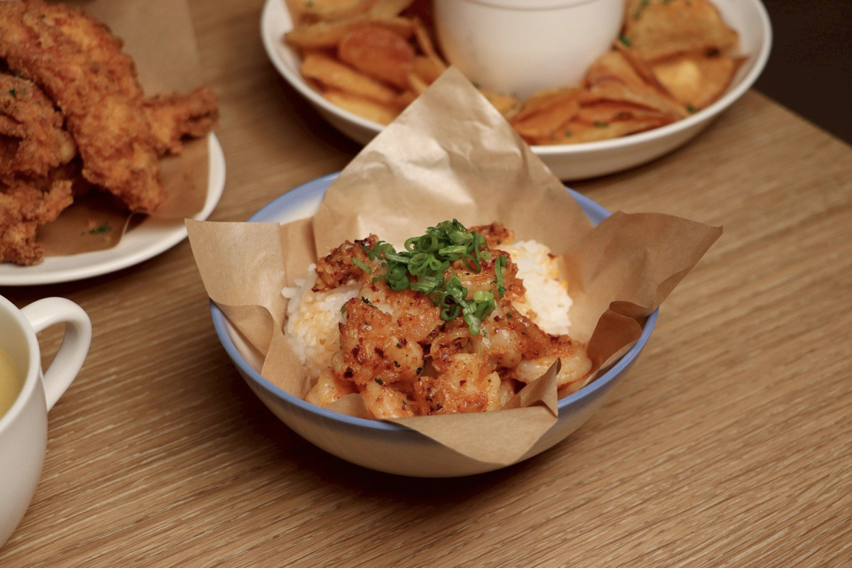 「臺虎臺南」全日餐酒館開幕！早咖夜酒 X 木質調溫潤空間，5道台南限定餐酒推薦