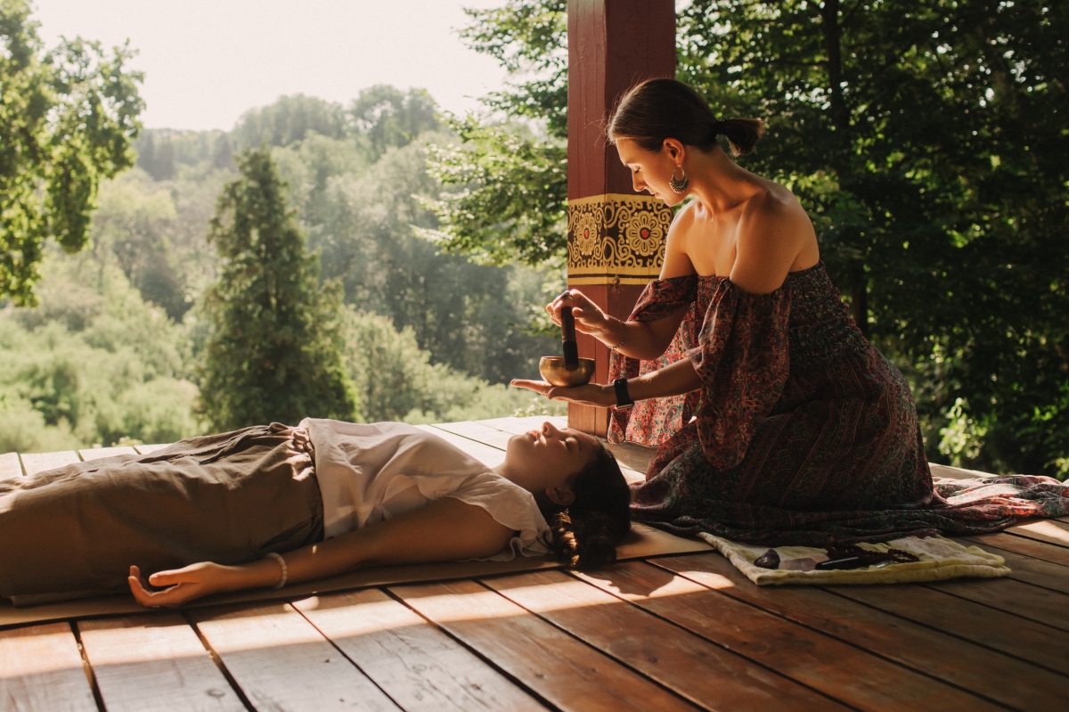 近4成（全球39%；台灣47%）在規劃假期時會根據月相或節氣時間點安排行程，或專門造訪磁場強大的目的地。（圖片提供：Booking.com）