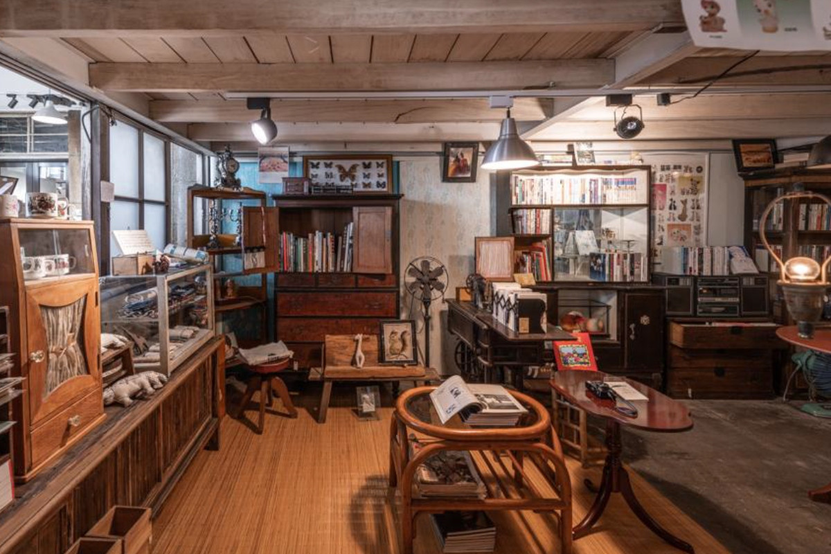 發光的房間／給孤獨者書店。（圖片提供：富興工廠1962）